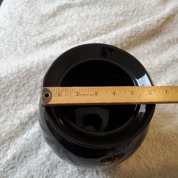 Marcus Notley Pot of Gold Irish Footed Cookie Jar Shamrock Clover Coin Lid 2008 - Picture 7 of 8